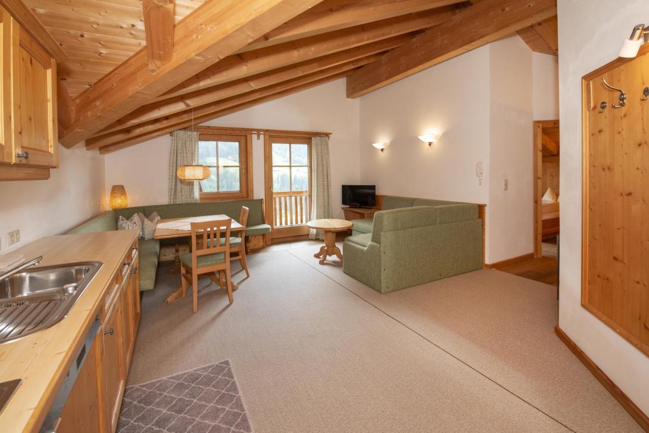 Gaestehaus Larch アルプバッハ エクステリア 写真