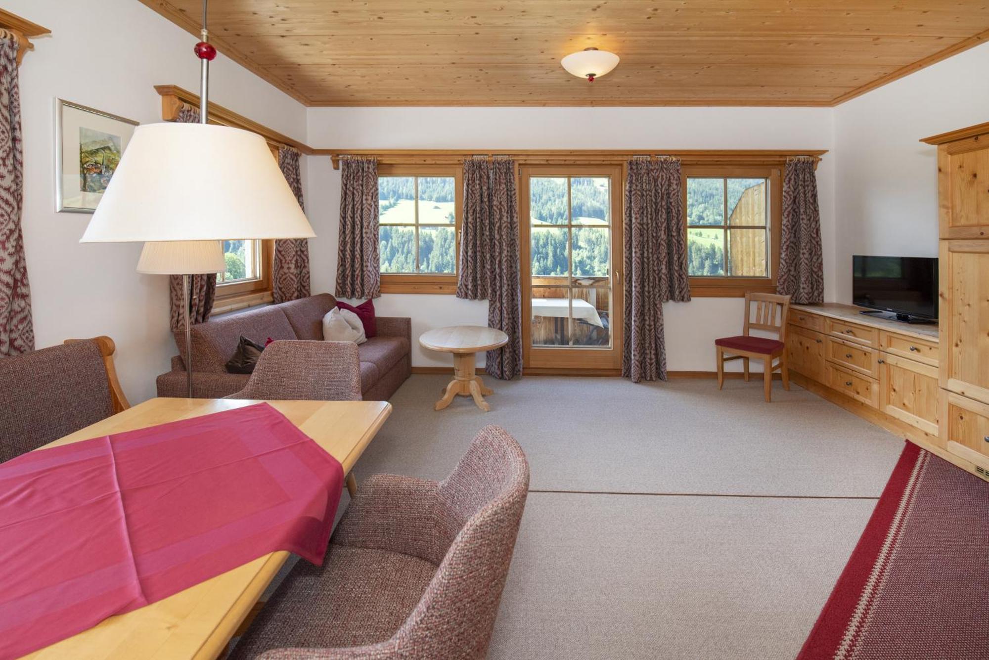 Gaestehaus Larch アルプバッハ エクステリア 写真