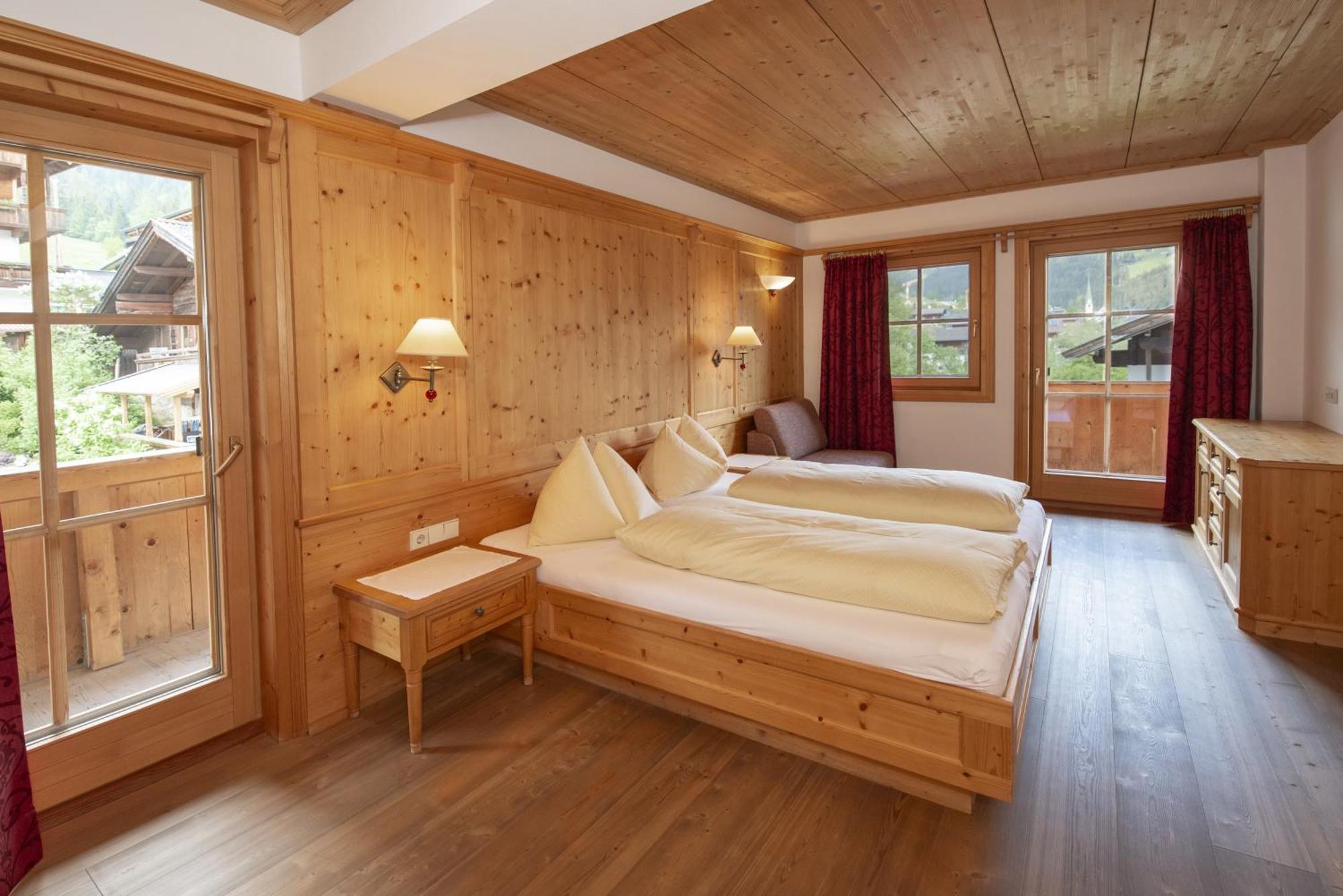 Gaestehaus Larch アルプバッハ エクステリア 写真