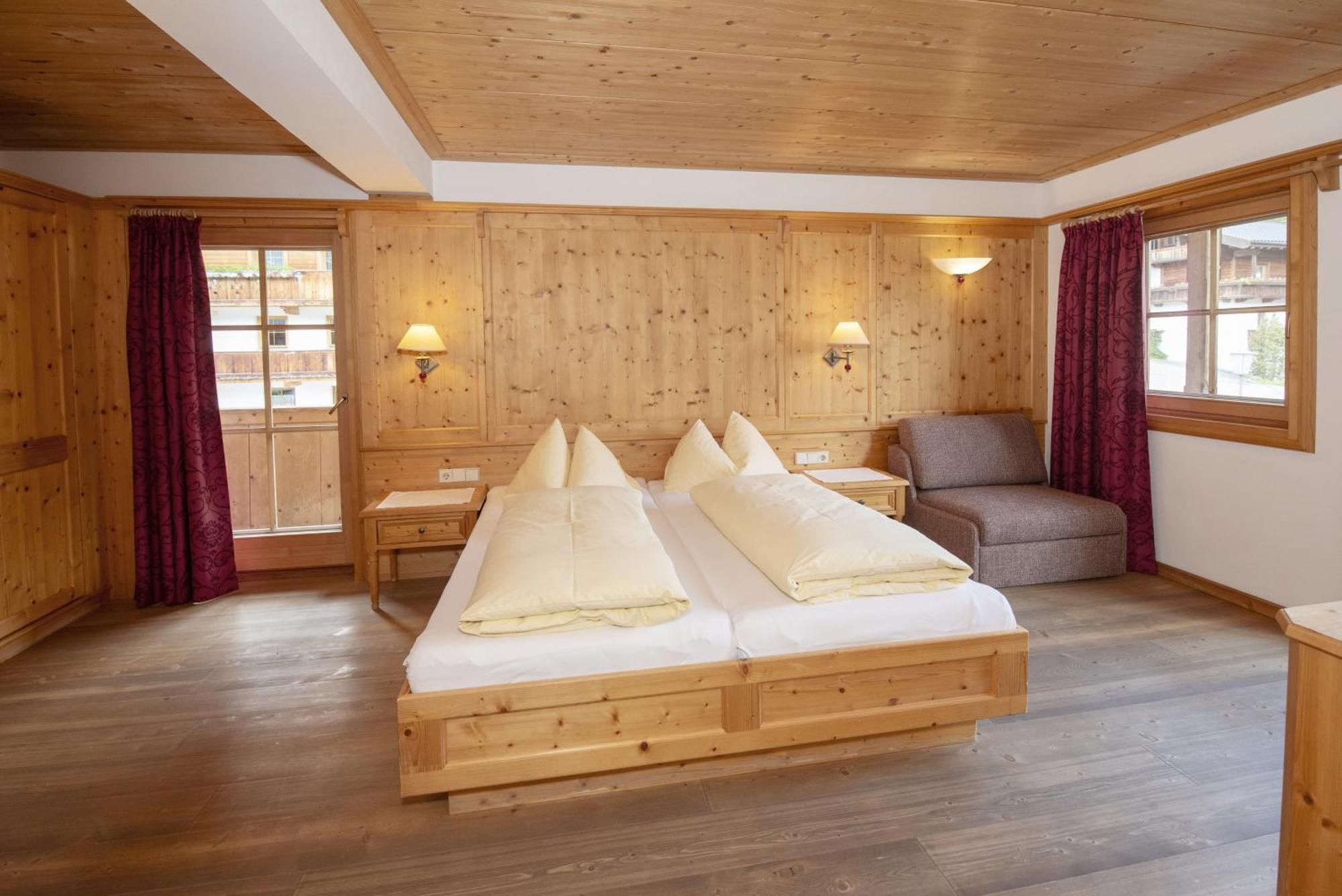 Gaestehaus Larch アルプバッハ エクステリア 写真