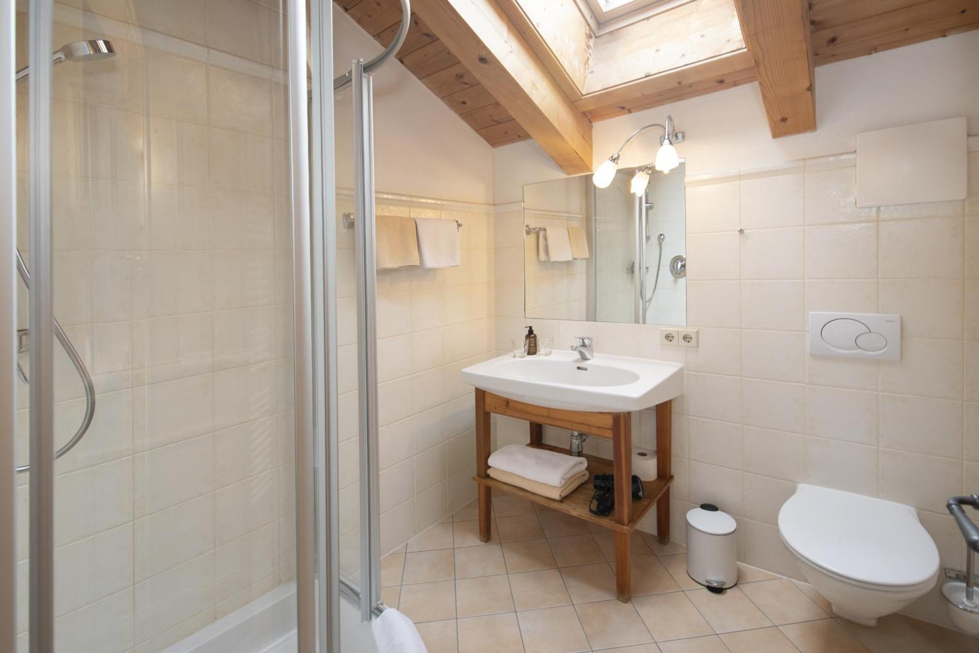 Gaestehaus Larch アルプバッハ エクステリア 写真