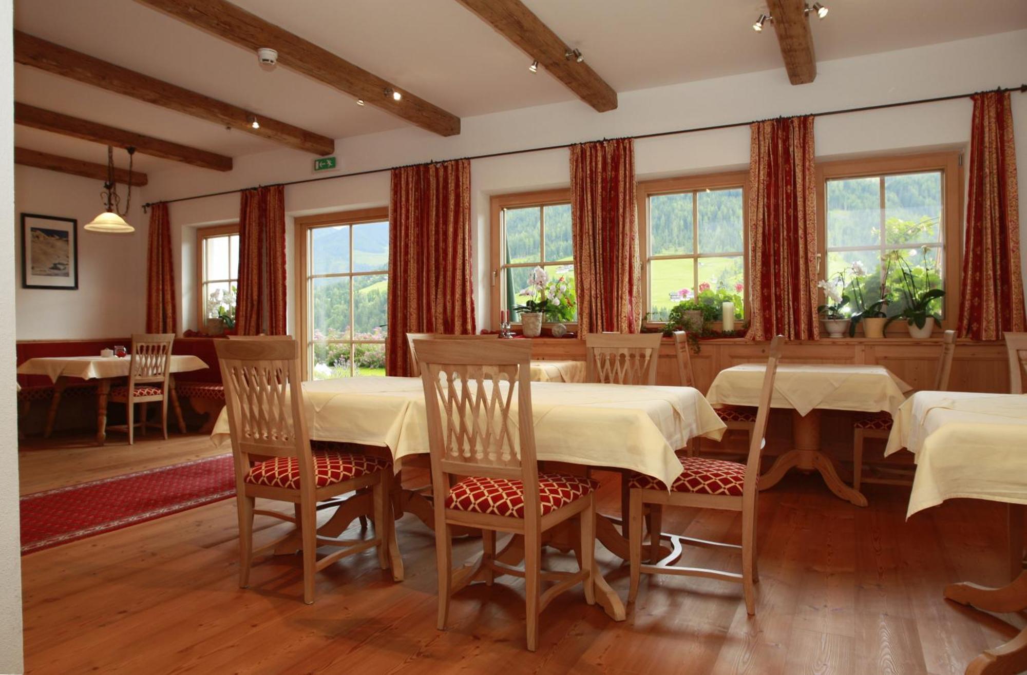 Gaestehaus Larch アルプバッハ エクステリア 写真