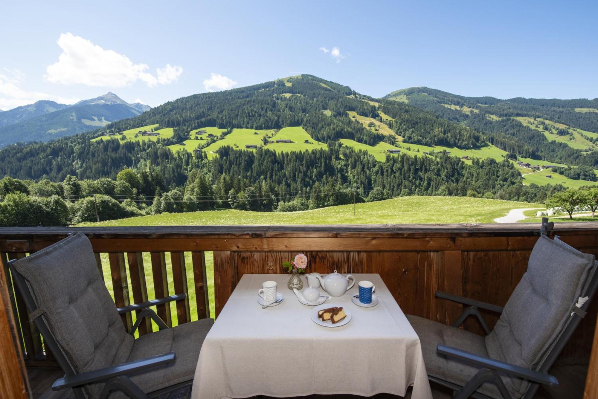Gaestehaus Larch アルプバッハ エクステリア 写真