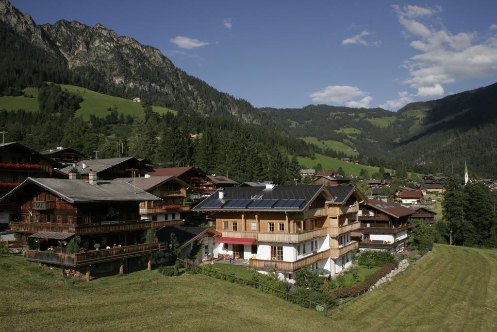 Gaestehaus Larch アルプバッハ エクステリア 写真