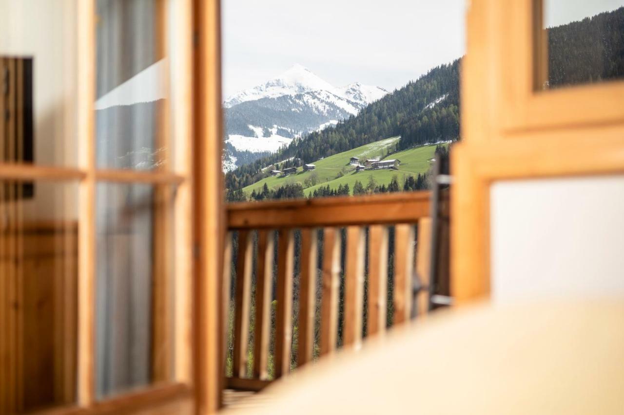 Gaestehaus Larch アルプバッハ エクステリア 写真