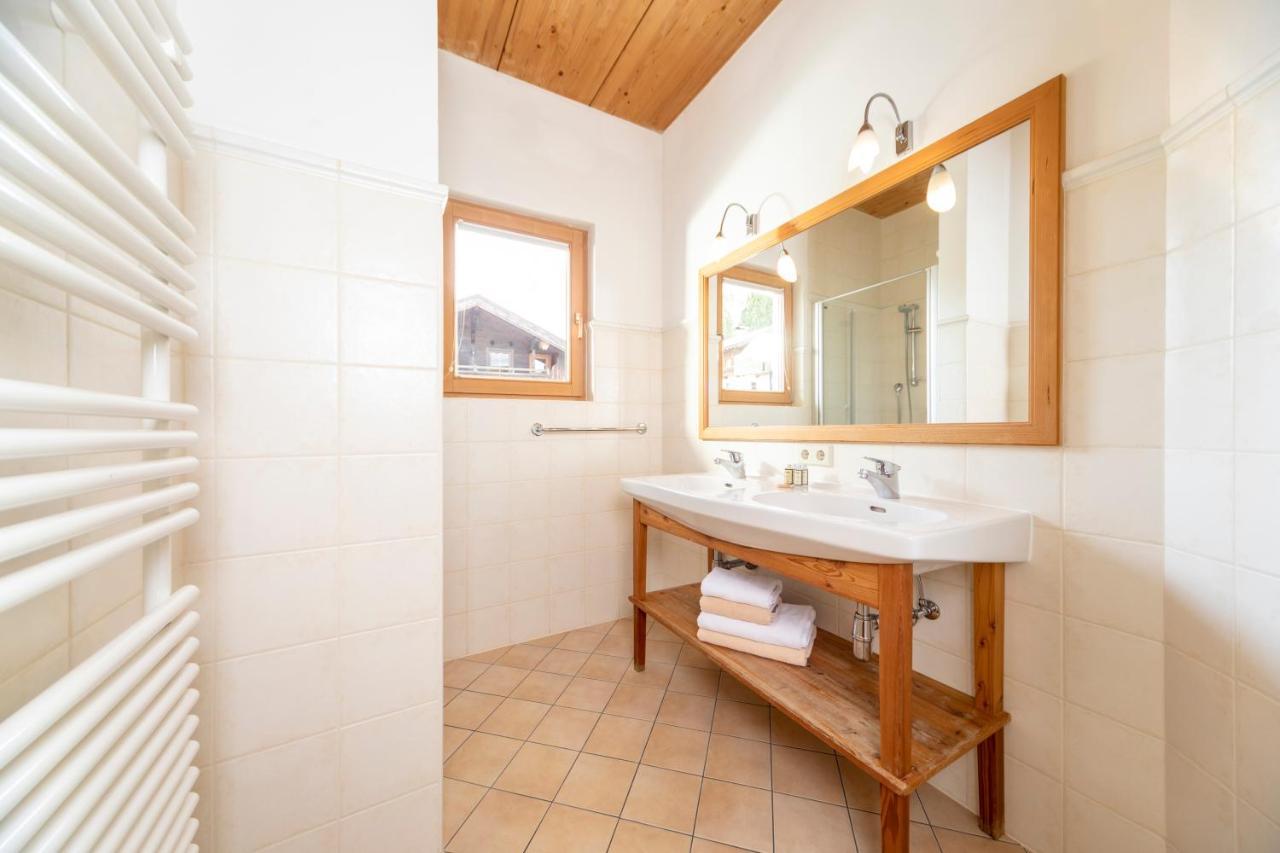 Gaestehaus Larch アルプバッハ エクステリア 写真